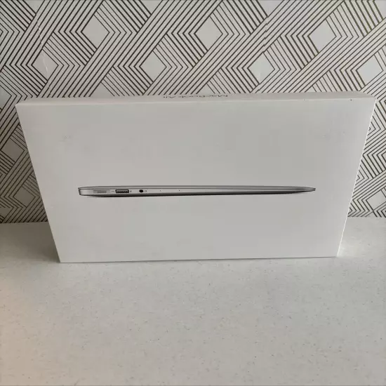 MacBook Air EMPTY BOX ONLY Apple 13.3 Replacement Storage Box