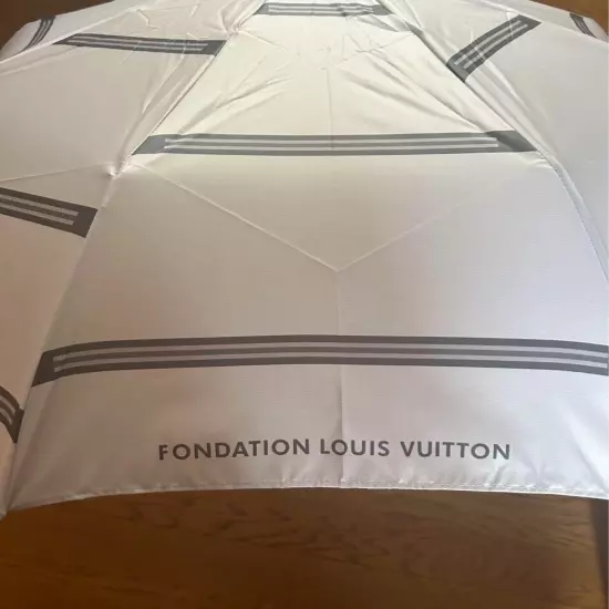 FONDATION LOUIS VUITTON Folding Umbrella Silver gray Limited Edition Genuine