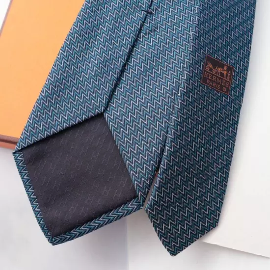 Unused Salvatore Ferragamo Blue Neck Tie Gancini Dot free shipping 2409115