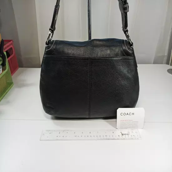 Coach Soho Medium Black Purse Hobo Bag Pleated Leather Silver Hardware