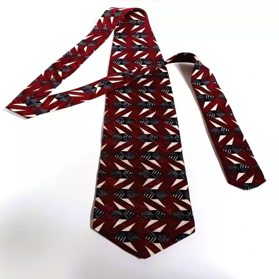 Aldo Ponti Silk Necktie Red Zigzag Lines Woven Tie Width 3 1/2" Length 57"