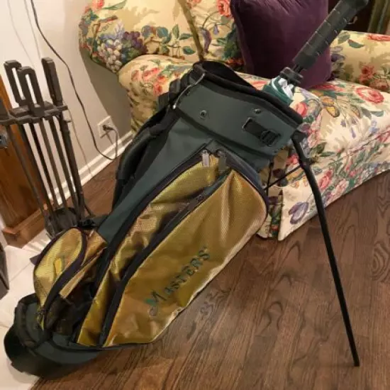 Very Rare Vintage Official Master's Carry Golf Bag Green/Gold with Medallion