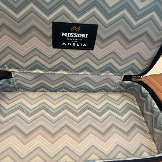 MISSONI Delta One® First Class Amenity Kit New Blue Leather