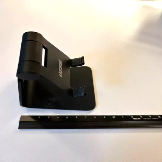 Adjustable iphone stand