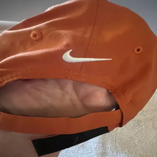 Nike Meadowbrook Farms Golf Hat Hook&Loop Adj Orange 