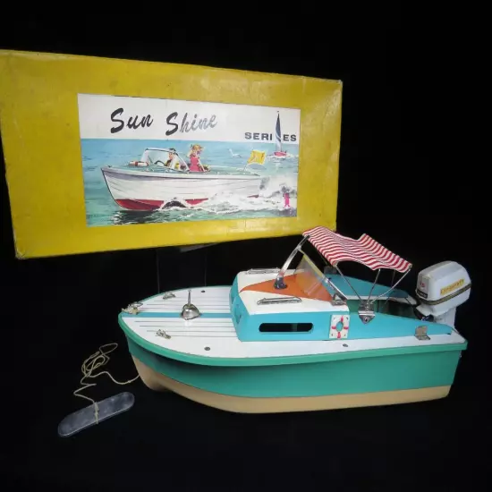 VINTAGE 1960's BANDAI JAPAN 13" SUN SHINE SERIES WOOD & PL BOAT W OUTBOARD BOXED