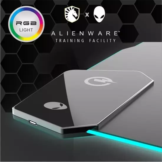 ALIENWARE RGB Game Mouse Pad 15W Qi Wireless Phone Charging Desk