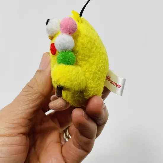 Docomo Poinko Yellow Chicken Hangtag Bird Meatball Plush Strap Charm Bulging Eye