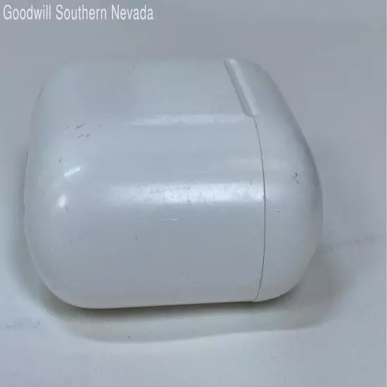 Apple AirPods A2031 Earbuds With Charging Case