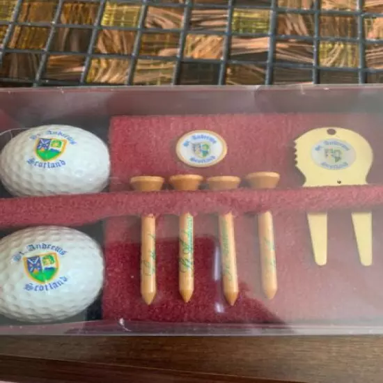  St. ANDREWS, Scotland Divot Repair Set - w/ Box, Tees, Ball Marker, Balls