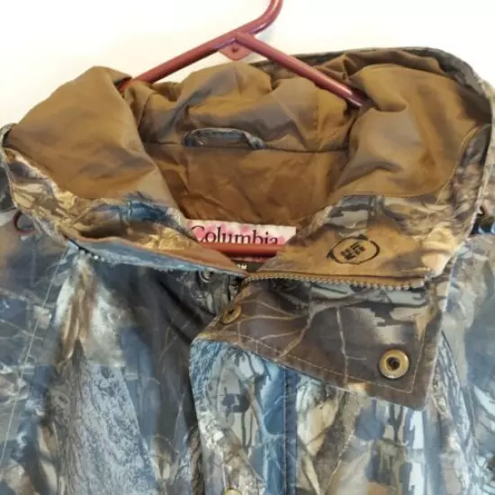 Columbia Hunting Omni Tech Mossy Oak Break Up Jacket Size Small Shell only