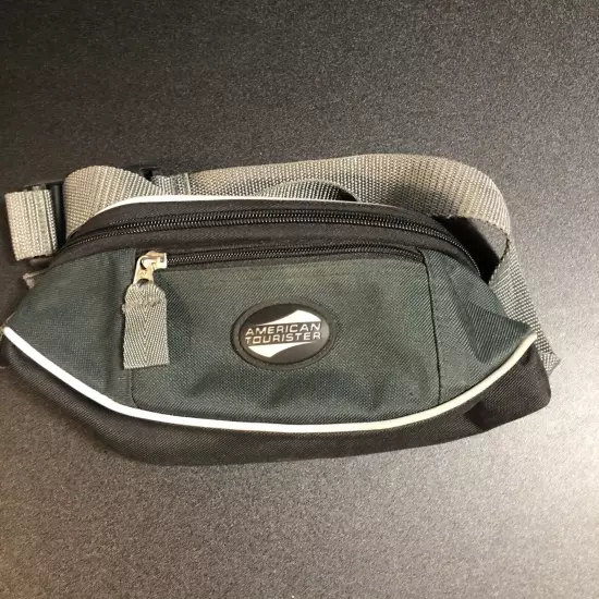 Fanny Pack, Waist Pack Adustable to 43” American Tourister Green Black Lined