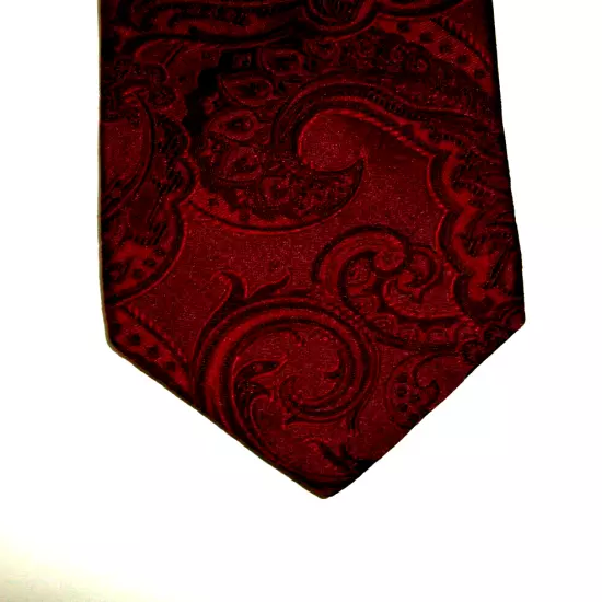 NORDSTROM--NEW DESIGNER TIE--100% IMPORTED SILK--MADE IN THE USA--3 1/2 x 59"--