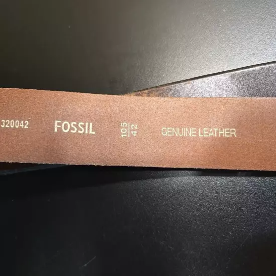 Fossil Belt Men's Brown Distressed Leather MB4053 105 Sz 42