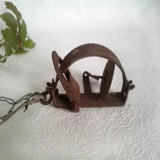 Antique Animal Trap Small Hunting Tool Salvage Rusty Metal Cabin Fireplace Decor