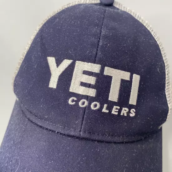 Yeti Coolers Snap Back Trucker Hat Cap Mesh Navy Blue One Size -