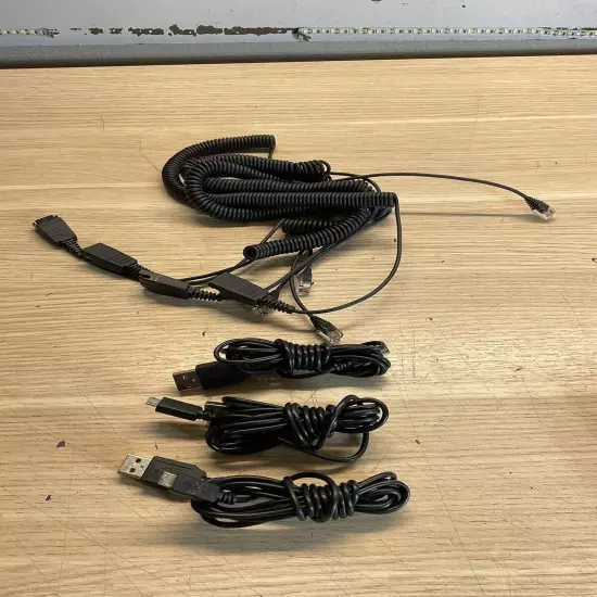 Jabra GN 2100 Headset/ Lot Of 4 / 3 Bases / PREOWNED /JUA895