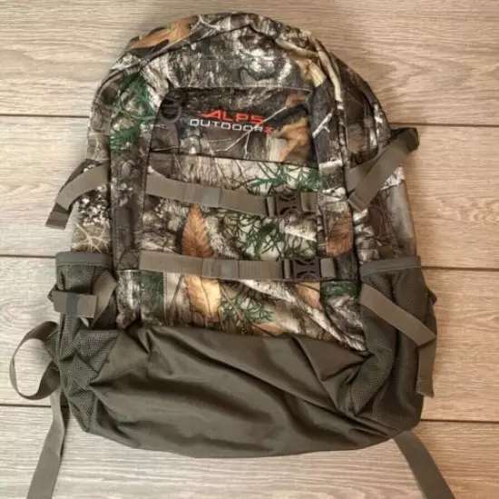 NWT ALPS OutdoorZ Crossbuck Hunting Backpack Realtree Edge