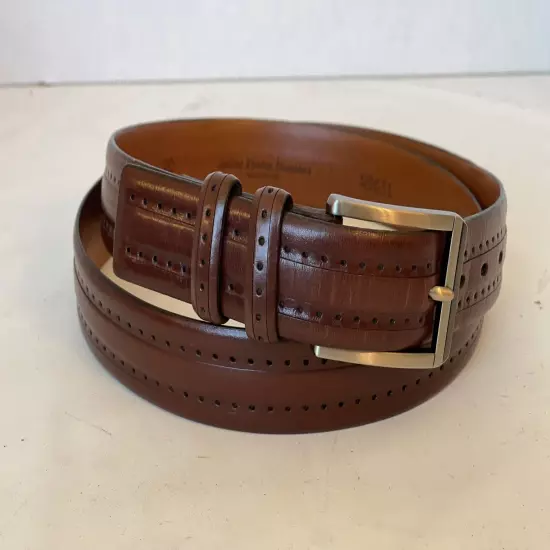 Johnston & Murphy Leather Belt Aniline Kipskin Shoulders Handcrafted Sz 40 Brown