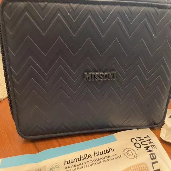 MISSONI Delta One® First Class Amenity Kit New Blue Leather