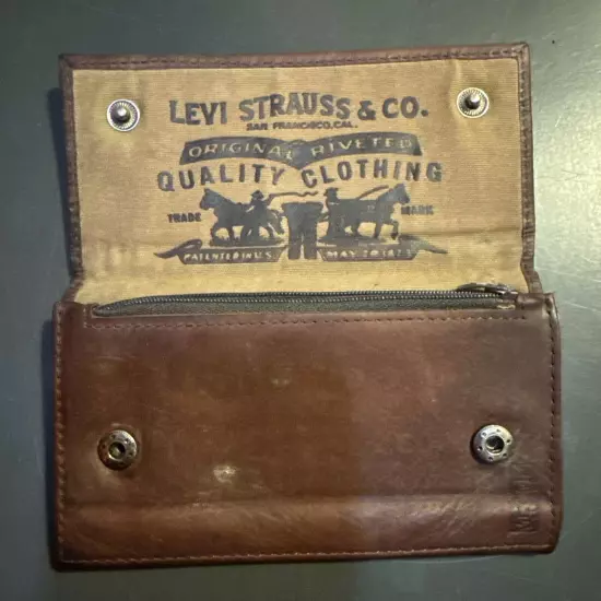 Levi Strauss & Co. Leather Vintage Bifold Brown Wallet USED