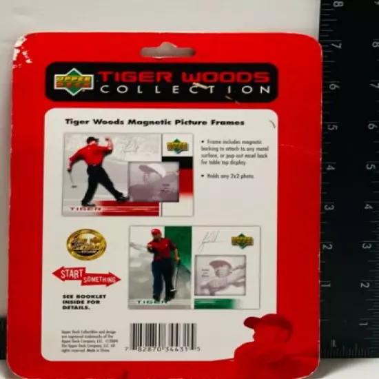 Tiger Woods Magnetic Photo Frame & Brookstone Electronic Golf Scorecard ~ Set #1