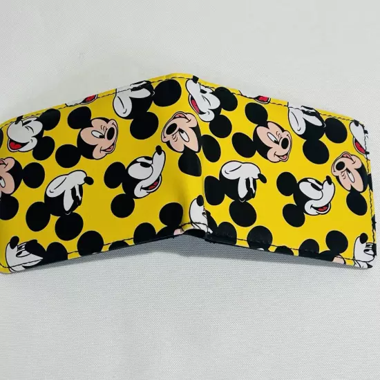 Buckle-Down Mens Disney Mickey Mouse Bifold Wallet