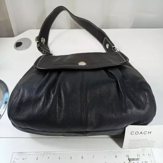 Coach Soho Medium Black Purse Hobo Bag Pleated Leather Silver Hardware