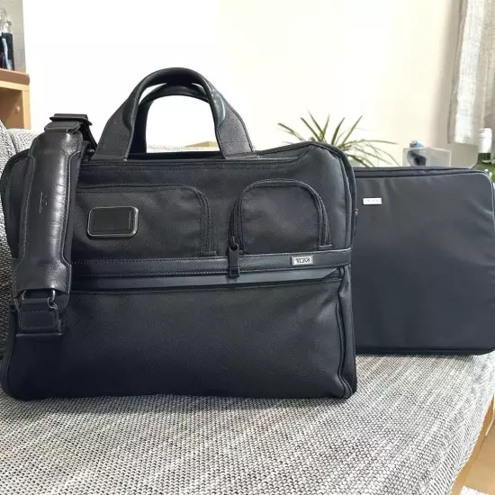 Tumi Arpha3 Business Bag 2Way Shoulder Pc Case Included