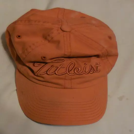 1 Titleist Golf Hat Adjustable Mens Bill,orange ish,golfing