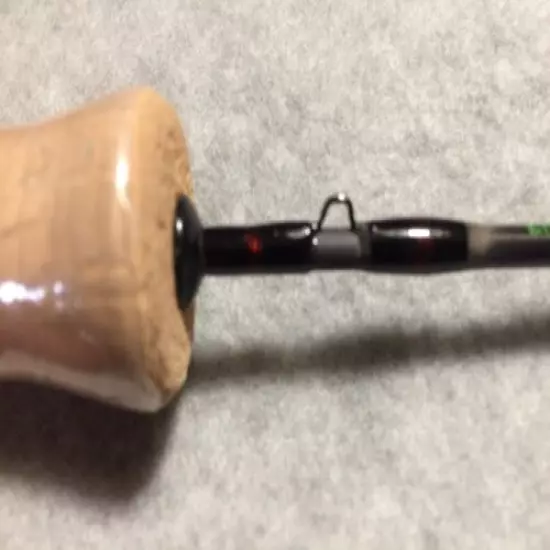 Hardwater Customs Walleye Sweetheart 28" Cork Grip Med. SALE!