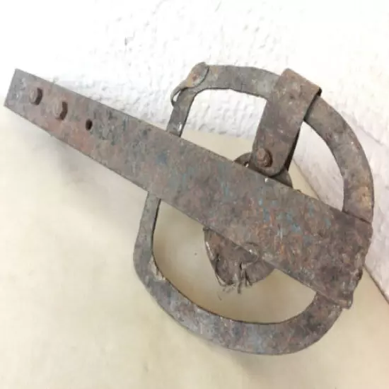 18c Vintage Antique Hand Forged Iron ANIMAL TRAP w/ Strong Spring & Wrought Jaws