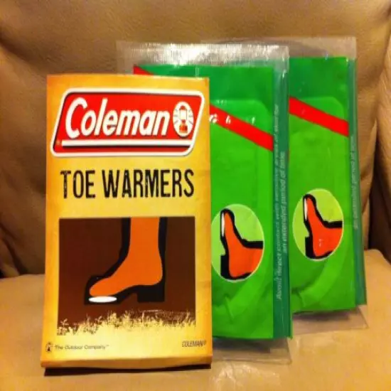 NEW ! COLEMAN 4 PACK OF TOE WARMERS SHAKE TO ACTIVATE