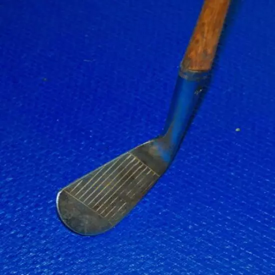 MacGregor Hickory Shafted Go Sum Ladies RH Mashie (KHT)