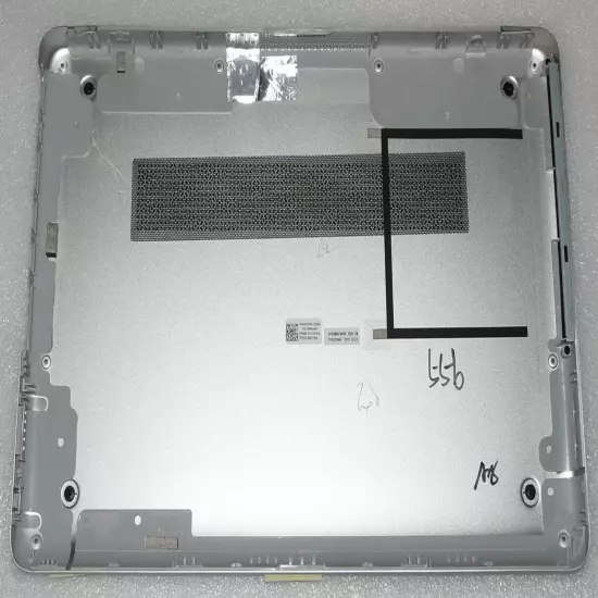 NEW GENUINE DELL XPS 15Z L511Z BOTTOM BASE COVER 5C75H 05C75H XK6HV 0XK6HV 60G42