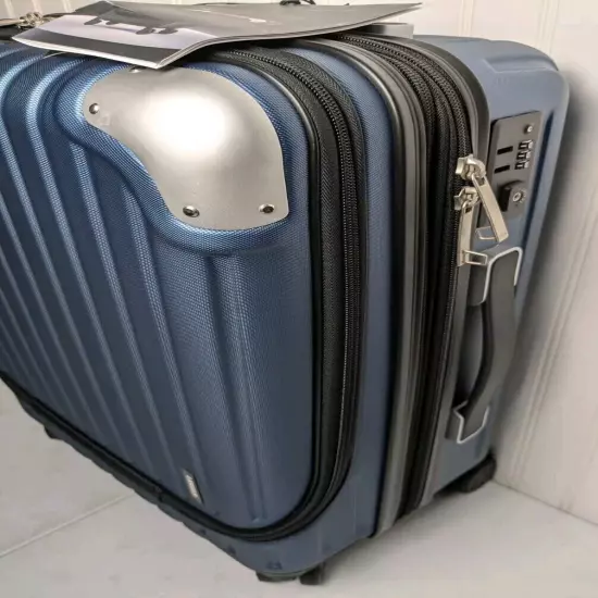 Level8 Grace Expandable Carry-On 20 Inch Blue Hardside Suitcase Spinner Luggage