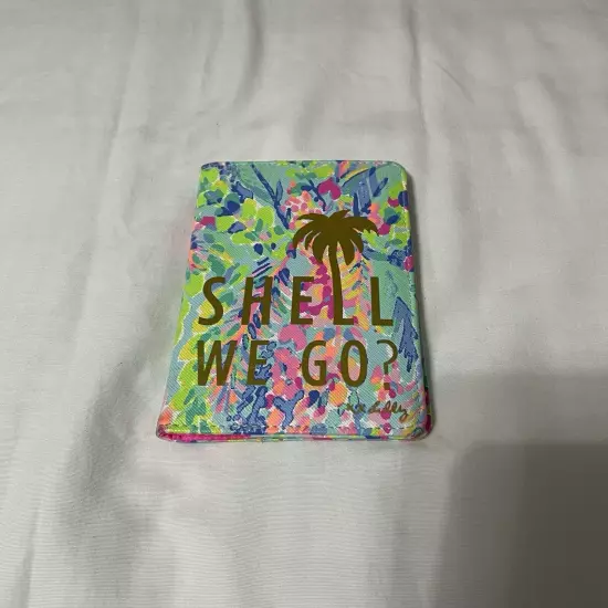 Lilly Pulitzer Shell We Go Passport Holder Designer Preppy Travel Wallet