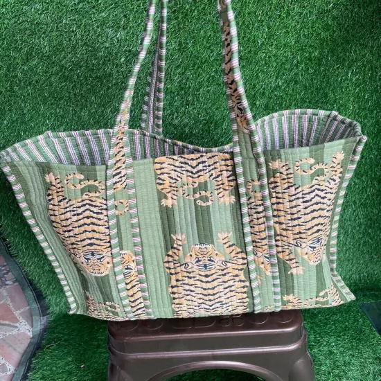 New Indian Green Tiger Printed Quilted Shoulder Bag Women's Beach Cotton Handbag