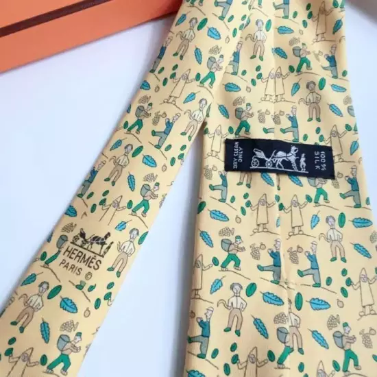 HERMES HALLOWEEN HARVEST FESTIVAL TIE YELLOW Rare used