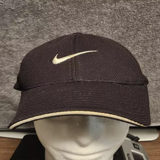 Nike Golf ONE SQ Lg/XL Sized Black Mesh Flex Fit Hat Cap With Swoosh Logo