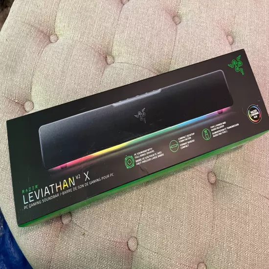 Razer Leviathan V2 X: PC Soundbar with Full-Range Drivers - USB Type C Power