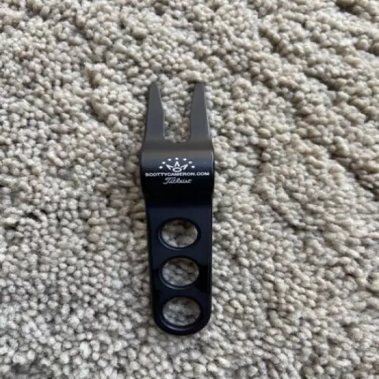 Titleist Scotty Cameron TPC Deere Run Divot Repair Tool - Black Pivot Tool RARE!