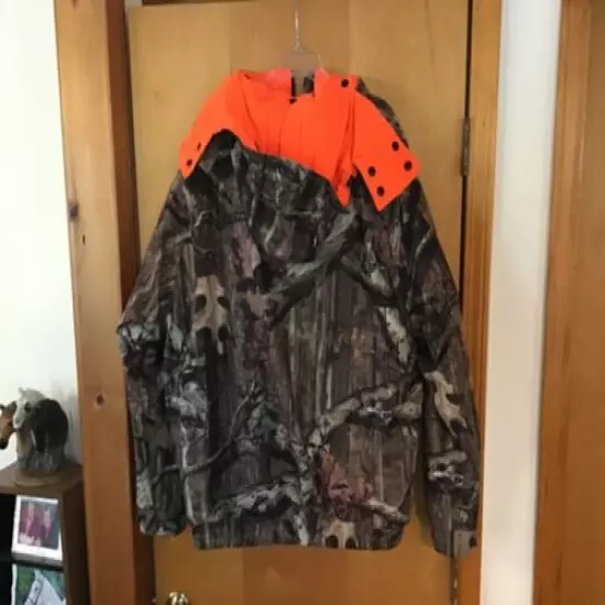 Bushmaster Men's XL Insulated Reversible Camo/Blaze Orange Hunting Jacket #IB-L