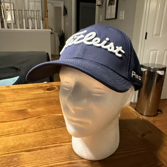 Titliest Pro V1 FJ Foot Joy Golf Fitted Hat L/XL NAVY BLUE Very CLEAN