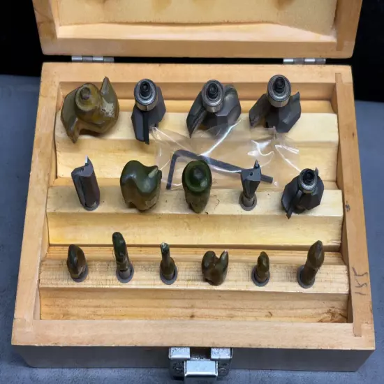 15-PC Professional Router Bit Set in Wooden Box!