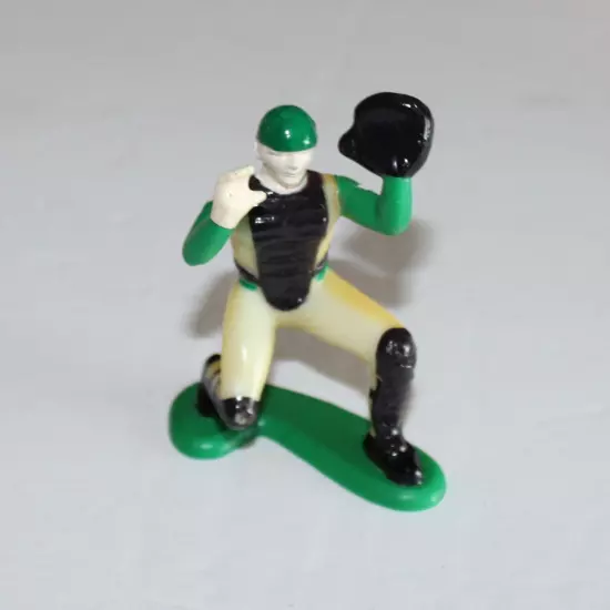 Vintage 1981 WILTON BASEBALL CATCHER FIGURE CAKE TOPPER G2