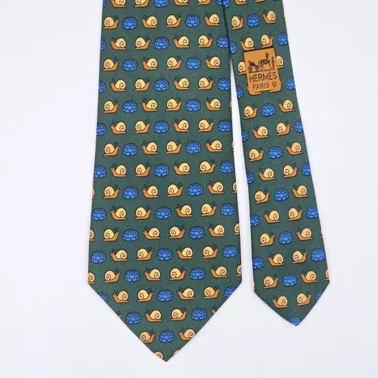 HERMES TIE 7461 HA Snail & Cabbage on Green Silk Necktie