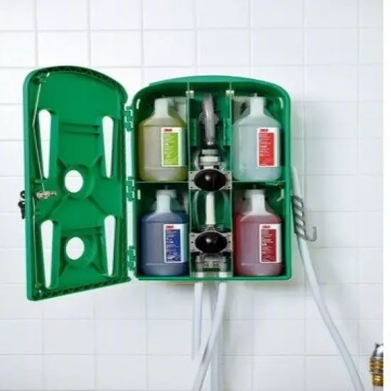 3M Dilution Control Dispenser: Wall Mount , 4 Chemicals Dispensed, Flow Control