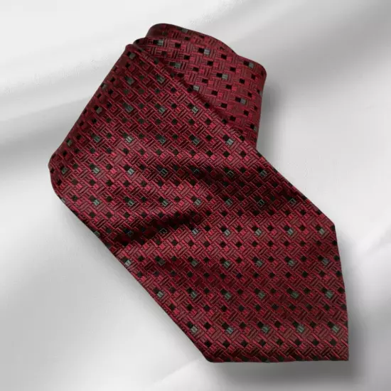 Geoffrey Beene Mens Red Geometric Silk Tie Elegant and Stylish Necktie