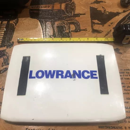 Lowrance Suncover HDS 8 